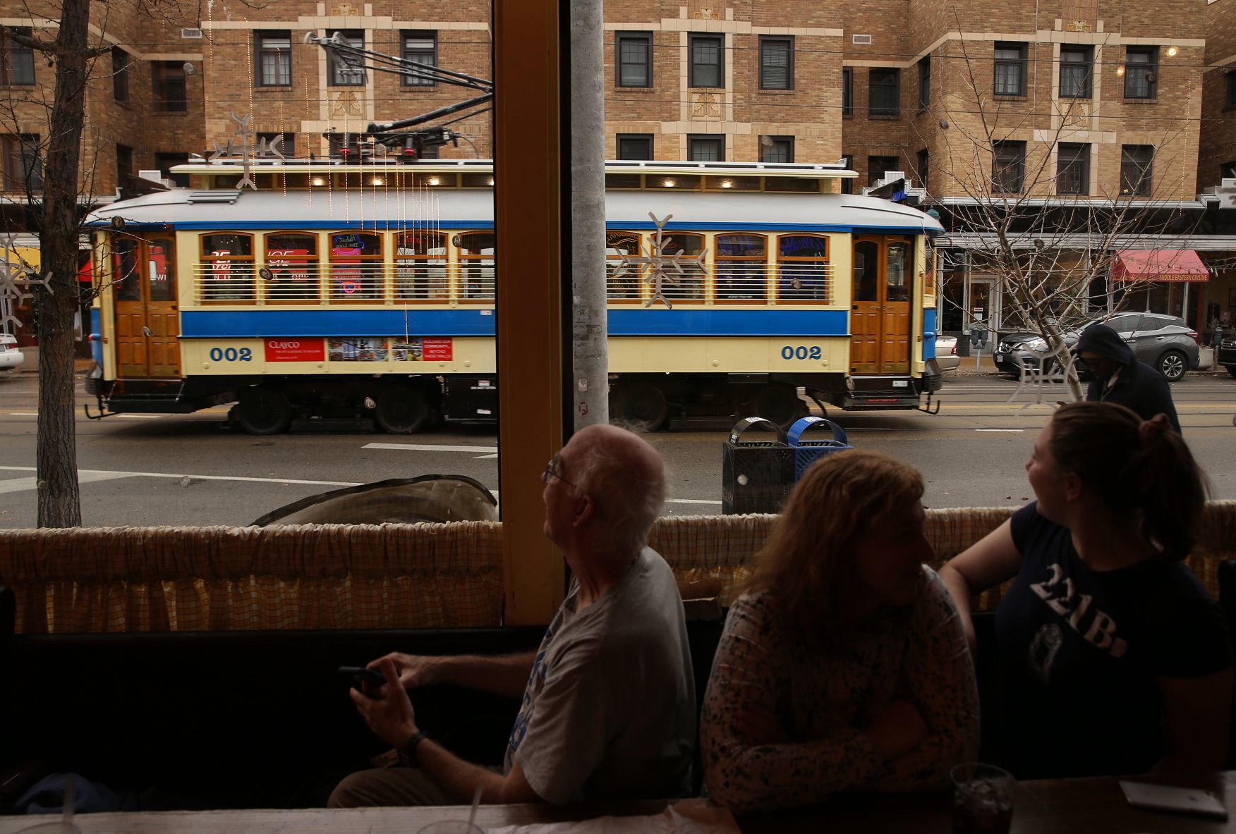 Loop opens service west of Skinker